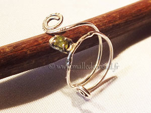 Anillo Peridot verde plata ley 925