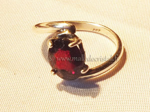  Red garnet silver designer ring