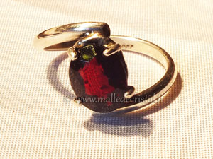  Red garnet silver ring