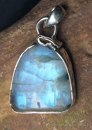  Moonstone silver sterlign designer pendant