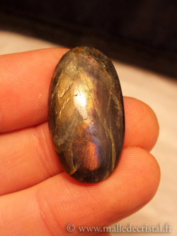 natural cabochon