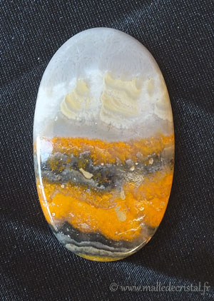 cabochon