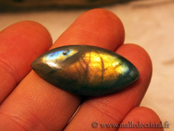 natural cabochon