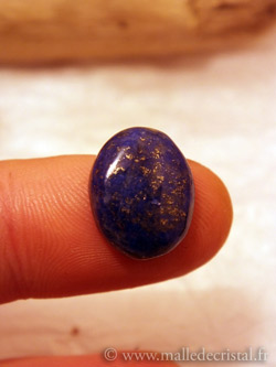 natural cabochon