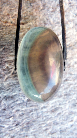 natural cabochon