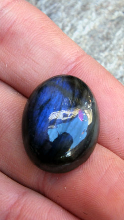 natural cabochon