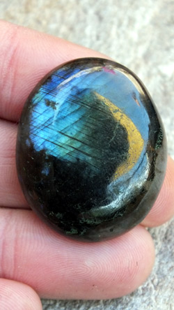 cabochon gemas